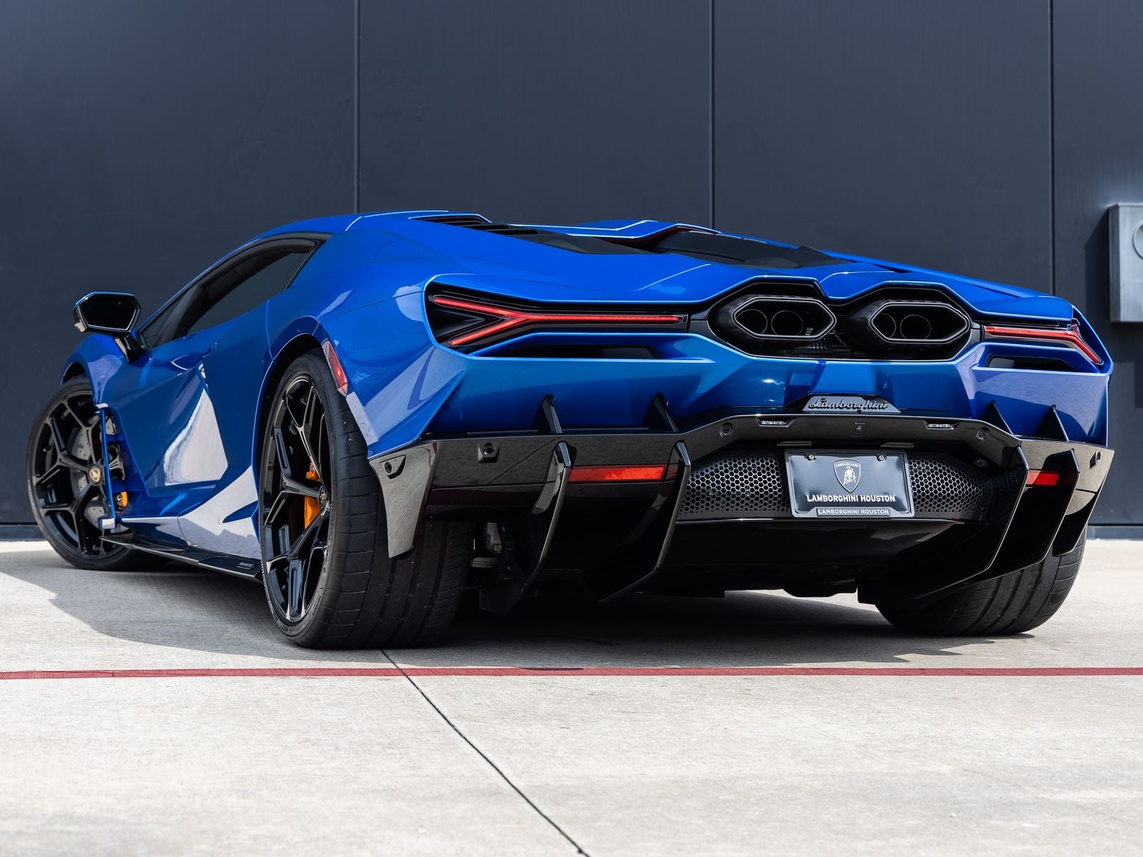 2026 Lamborghini Revuelto Base