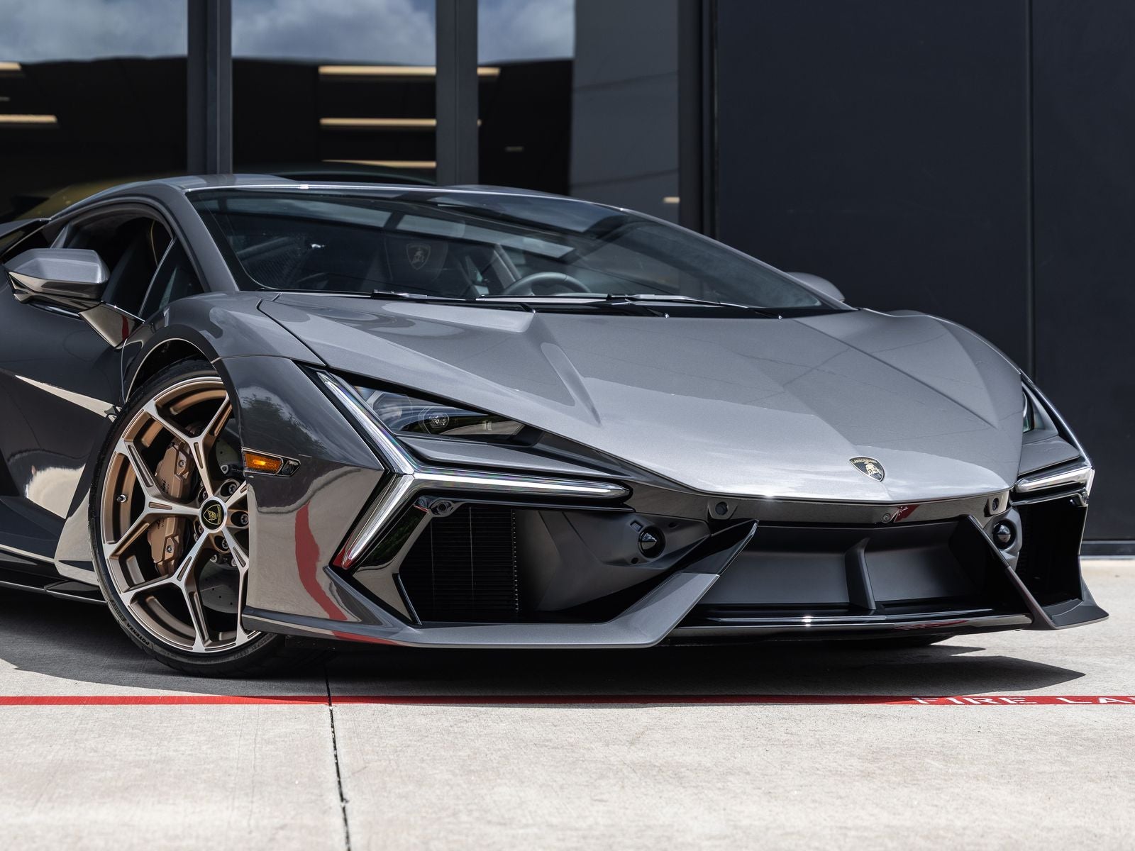 2026 Lamborghini Revuelto Base