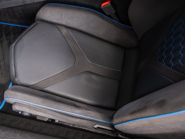 2025 Lamborghini Revuelto Base