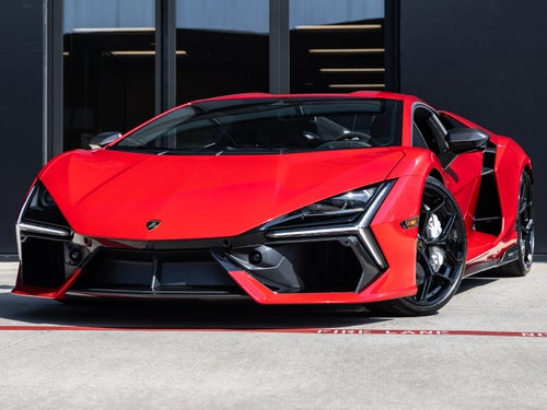 2026 Lamborghini Revuelto Base