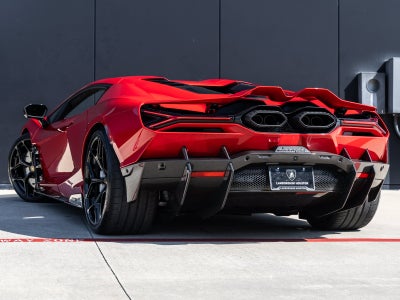 2026 Lamborghini Revuelto Base