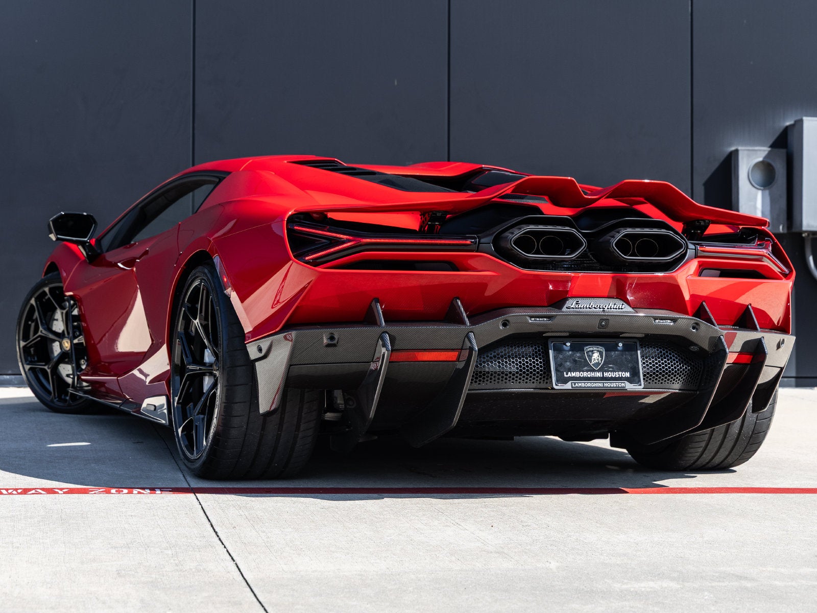 2026 Lamborghini Revuelto Base