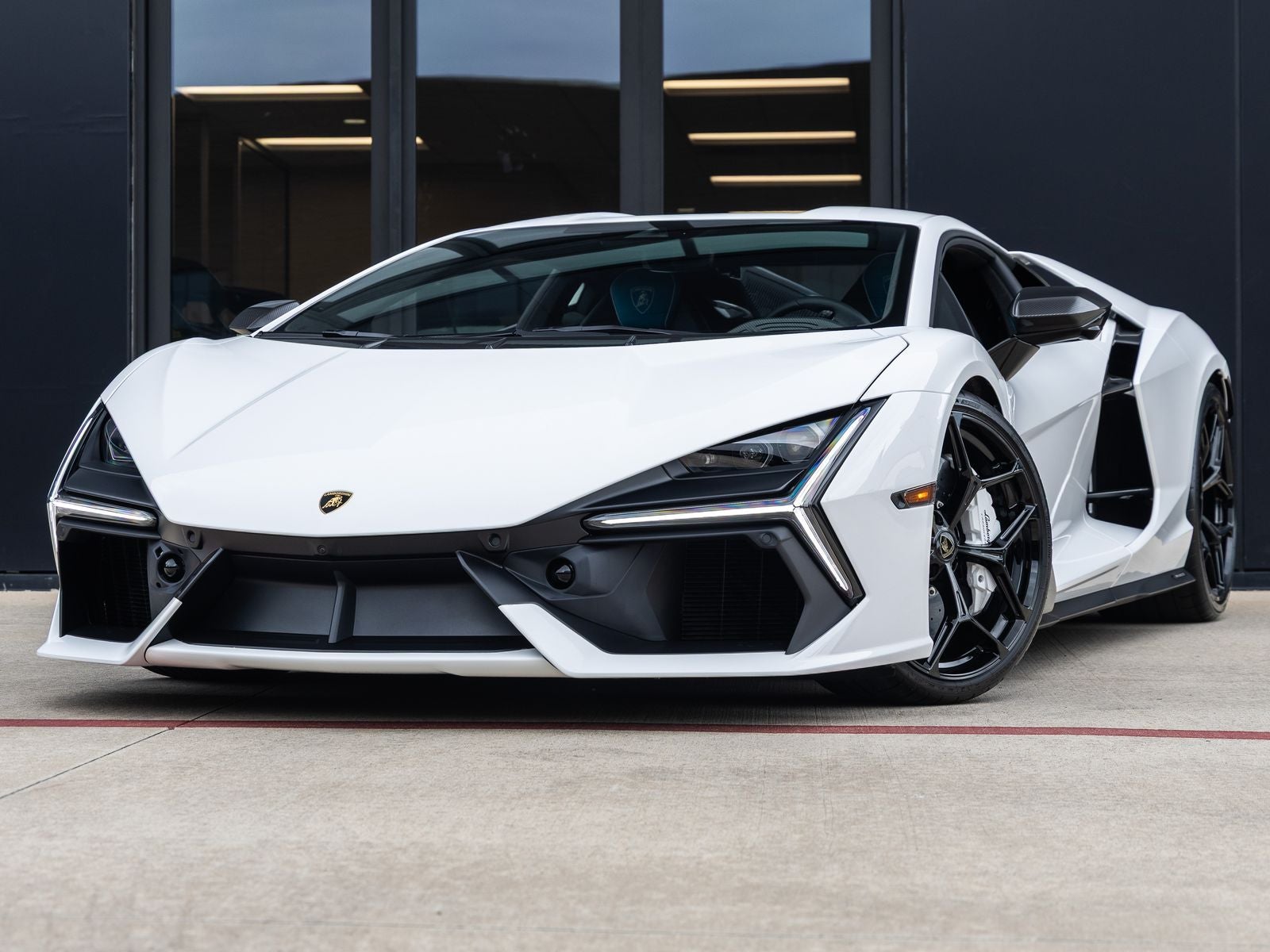 2026 Lamborghini Revuelto Base