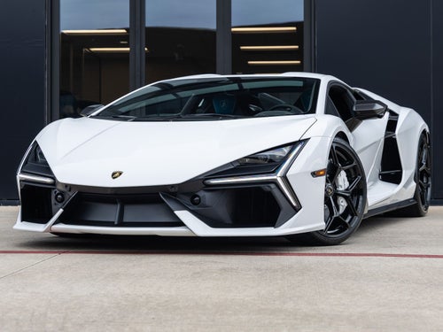 2026 Lamborghini Revuelto Base