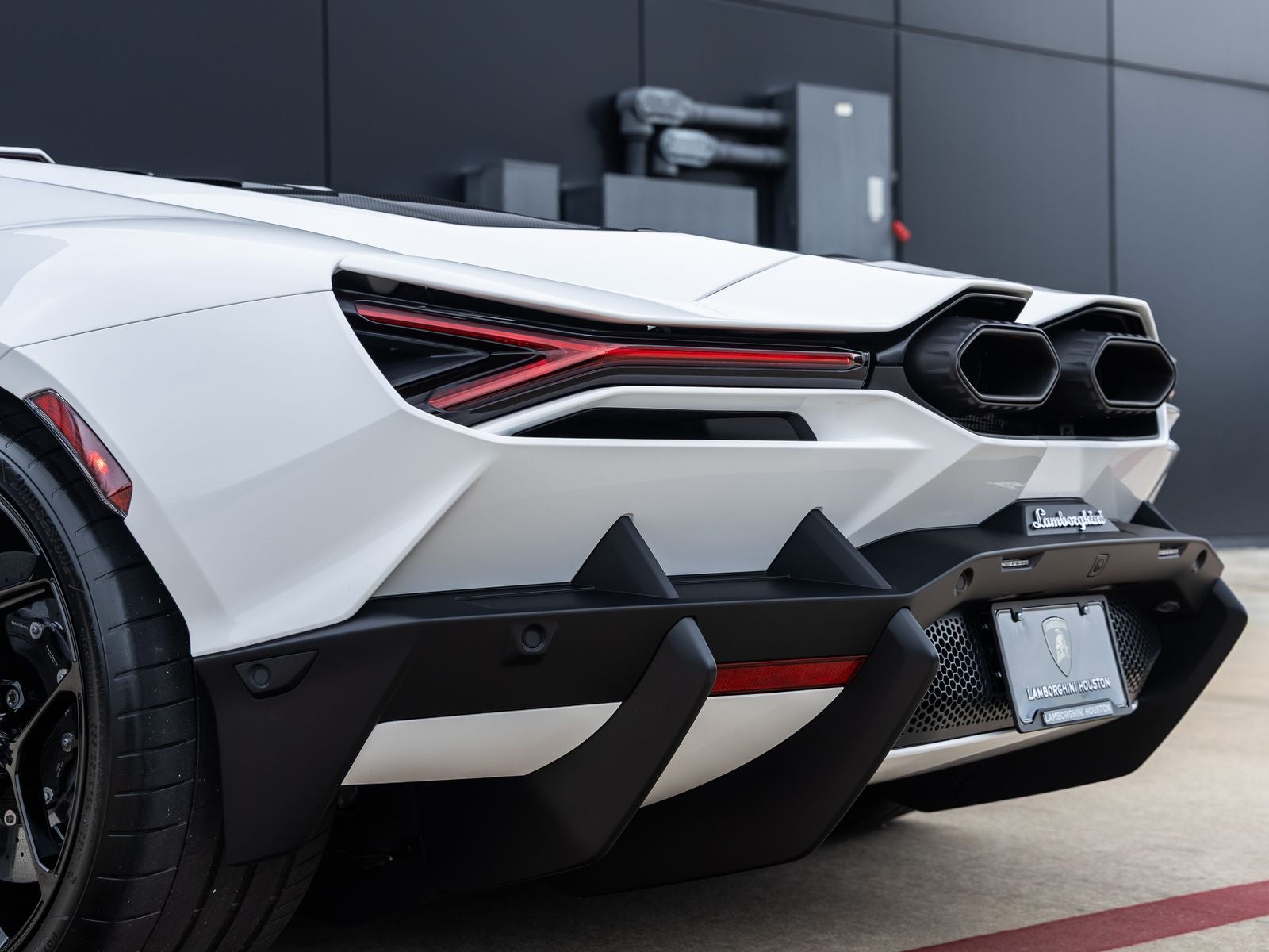 2026 Lamborghini Revuelto Base