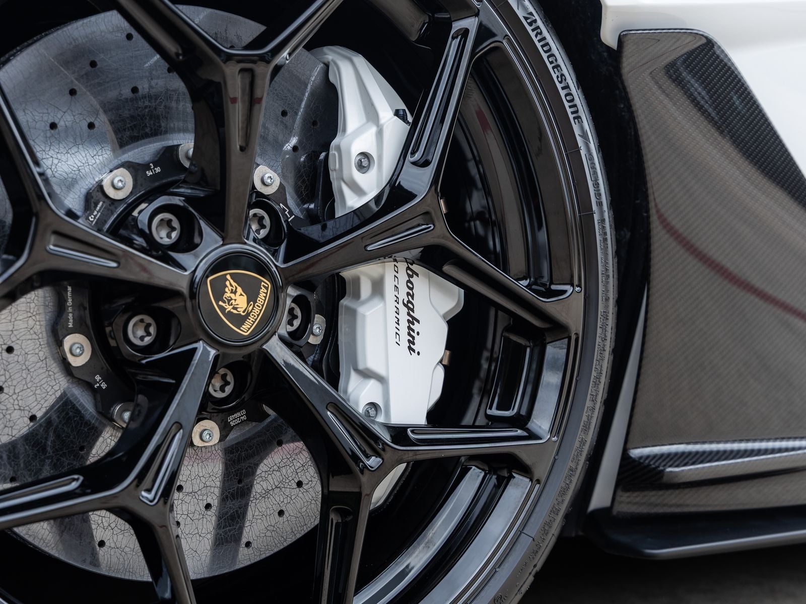 2026 Lamborghini Revuelto Base
