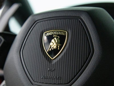 2020 Lamborghini Huracan EVO Base