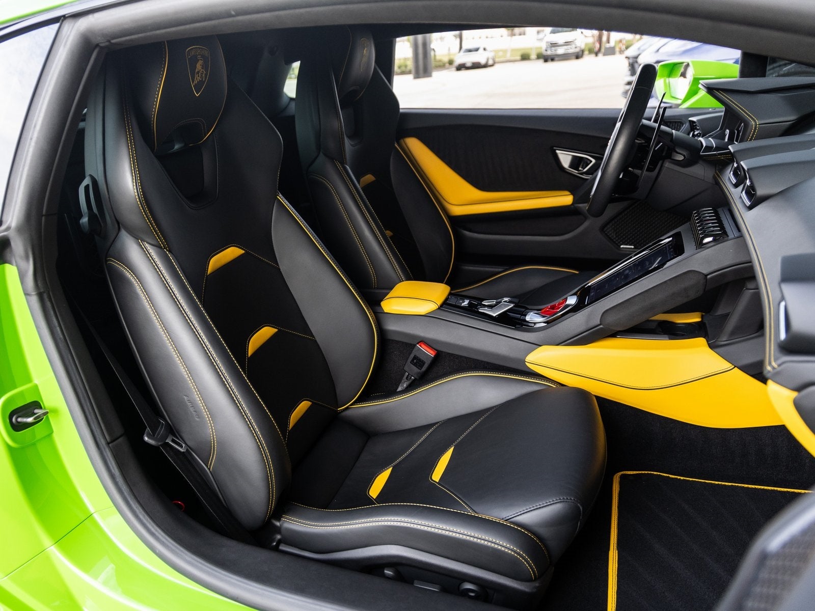 2020 Lamborghini Huracan EVO Base