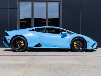 2023 Lamborghini Huracan EVO Base