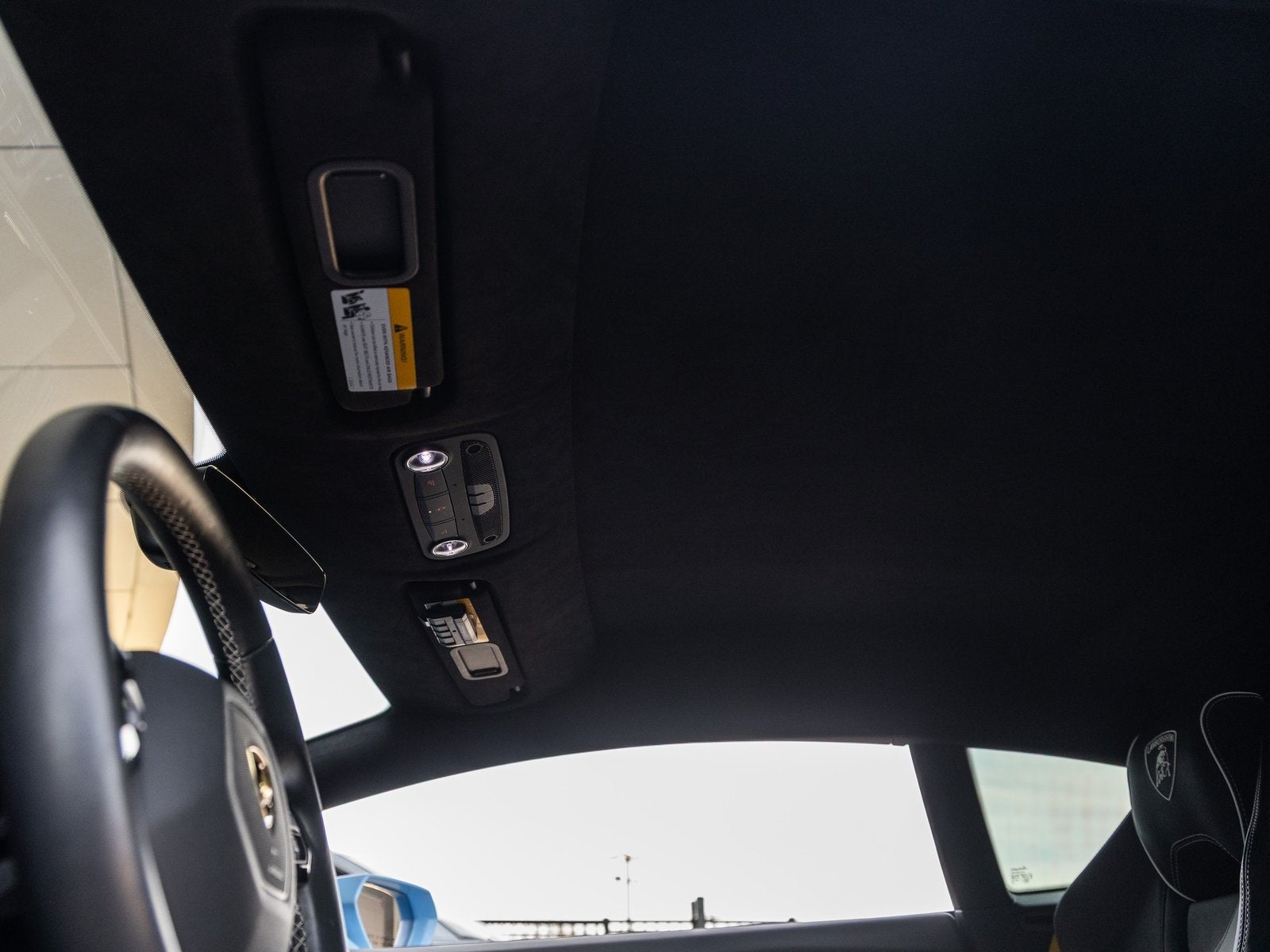 2023 Lamborghini Huracan EVO Base