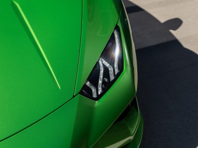 2022 Lamborghini Huracan EVO Base