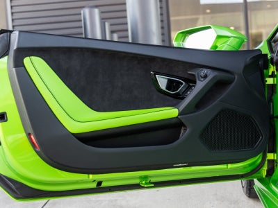 2022 Lamborghini Huracan EVO Base