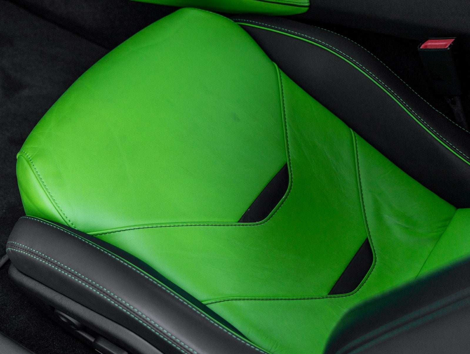 2023 Lamborghini Huracan EVO Base