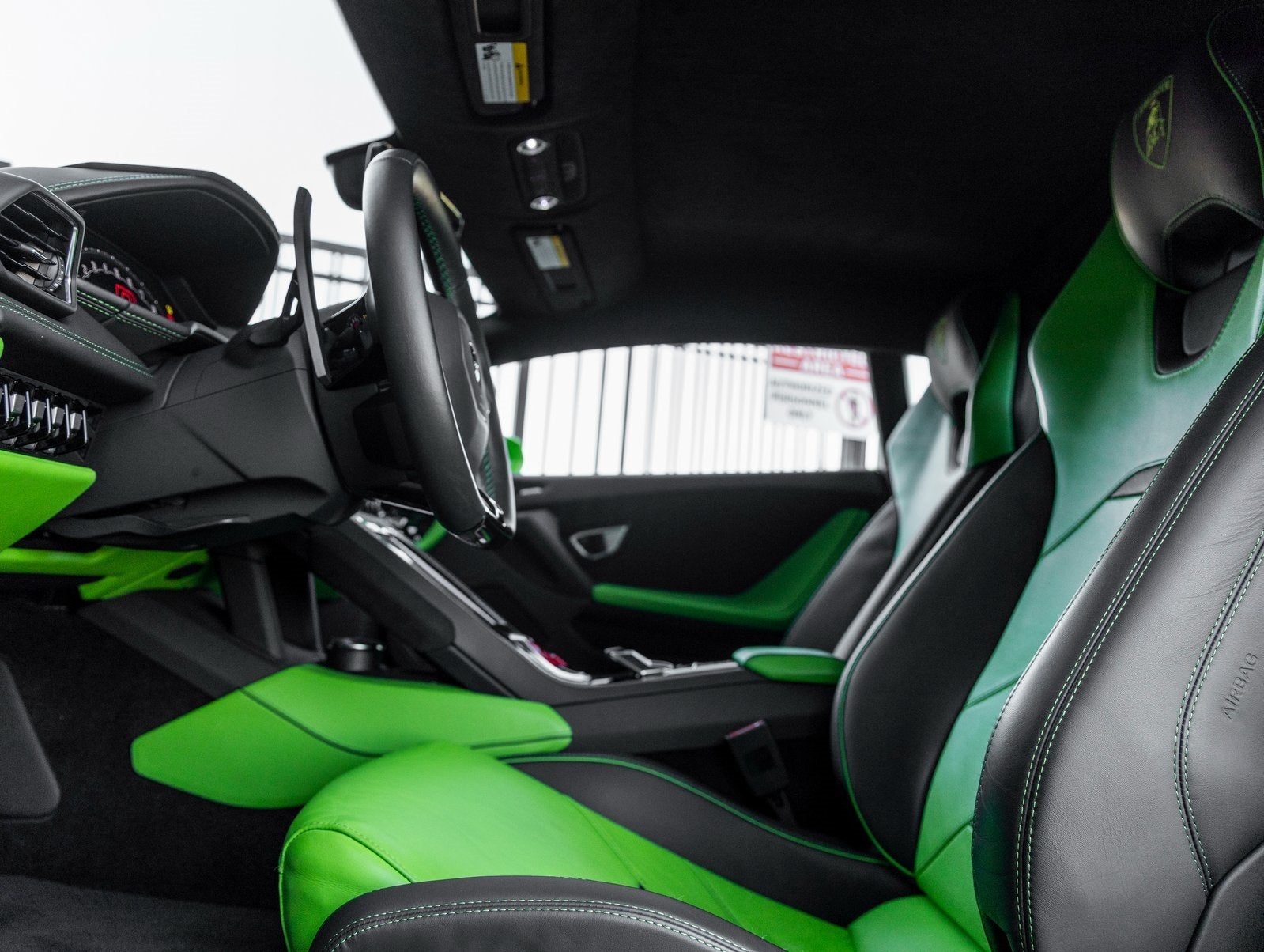 2023 Lamborghini Huracan EVO Base