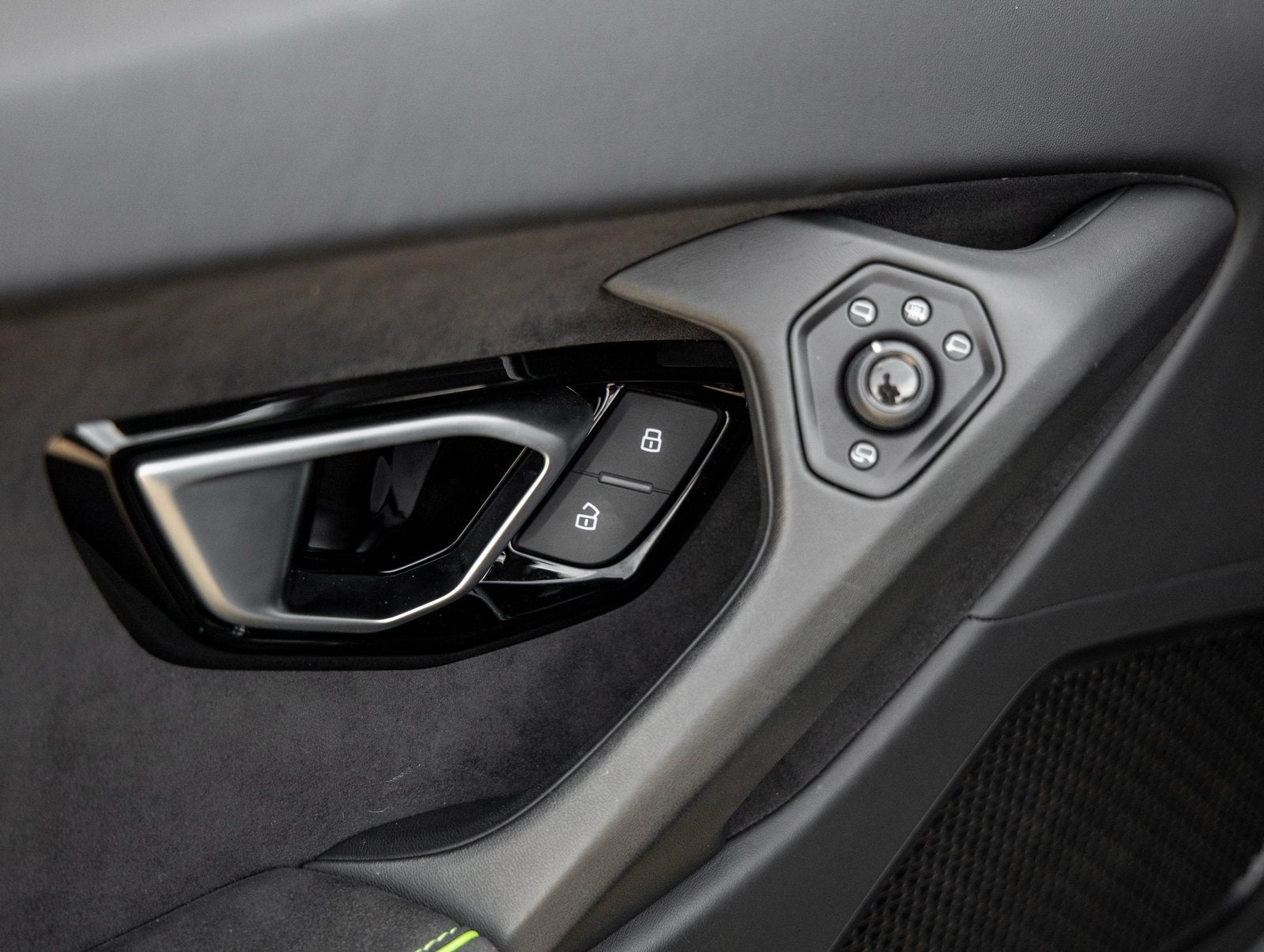 2021 Lamborghini Huracan EVO Base