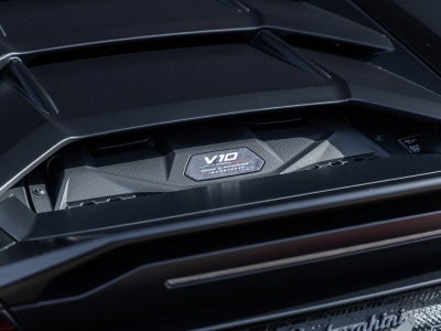 2023 Lamborghini Huracan Sterrato Base
