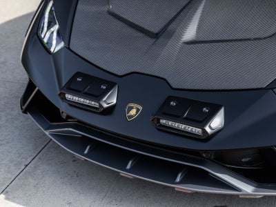 2023 Lamborghini Huracan Sterrato Base