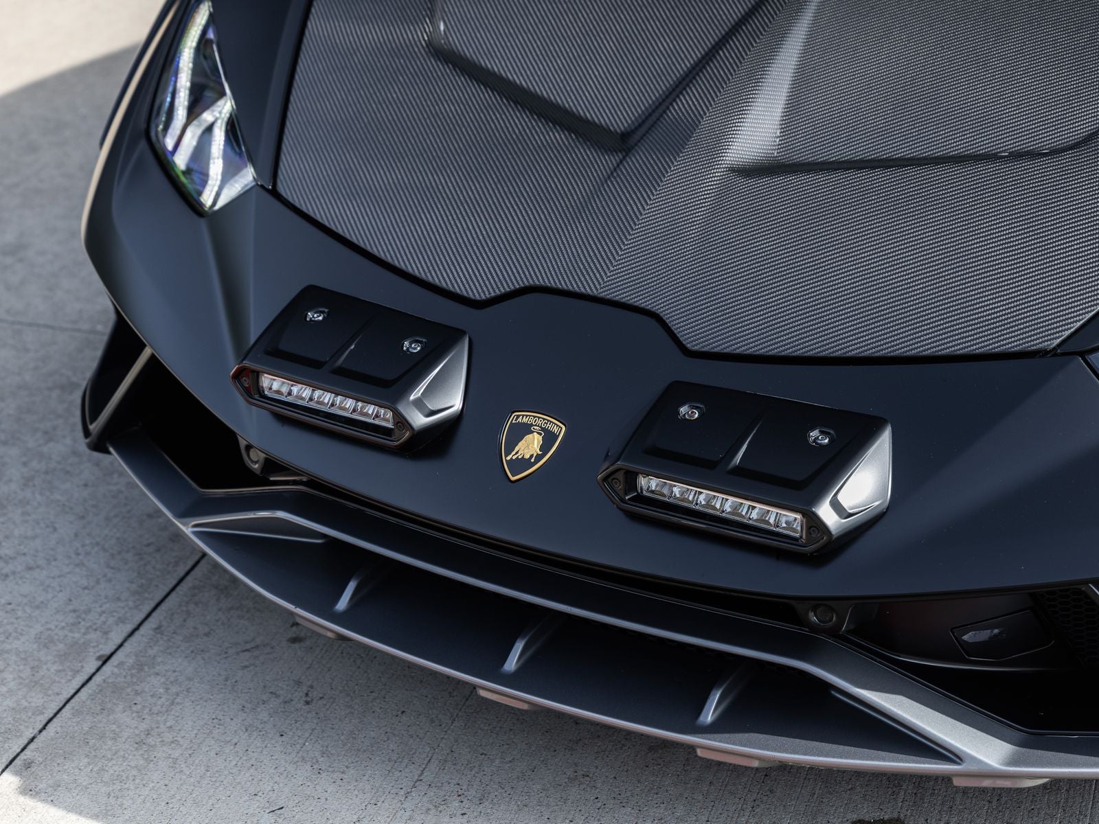 2023 Lamborghini Huracan Sterrato Base