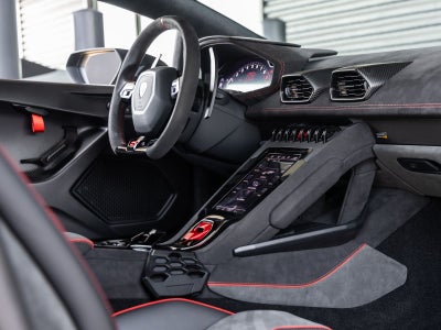 2023 Lamborghini Huracan Sterrato Base