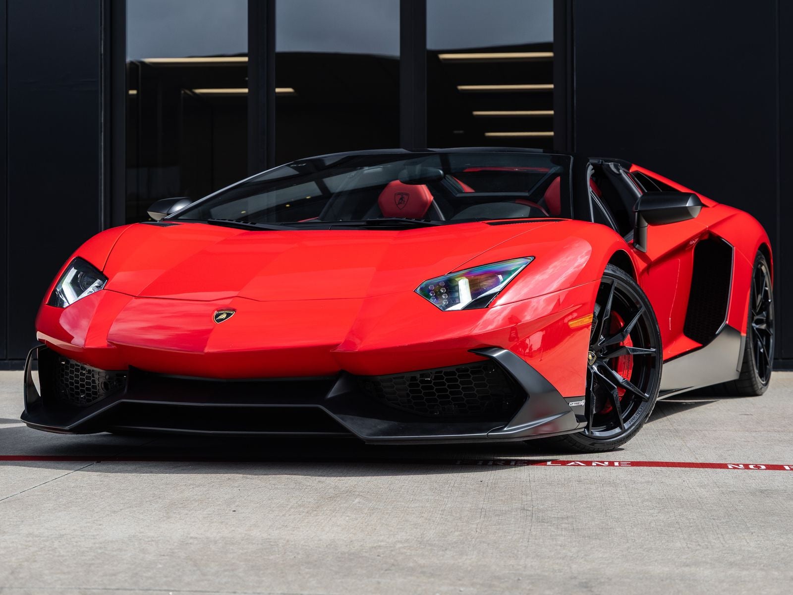 2014 Lamborghini Aventador LP 700-4 Roadster 50th Anniversary's photo