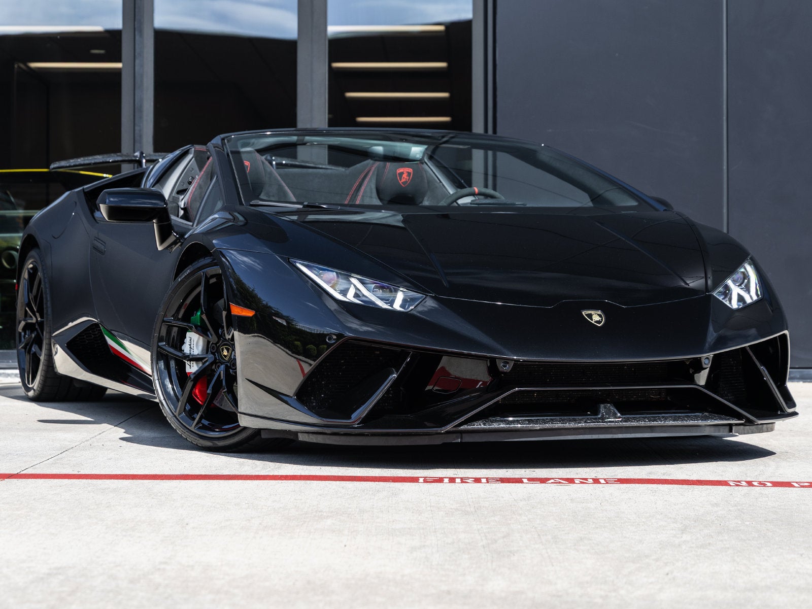 2019 Lamborghini Huracan Performante