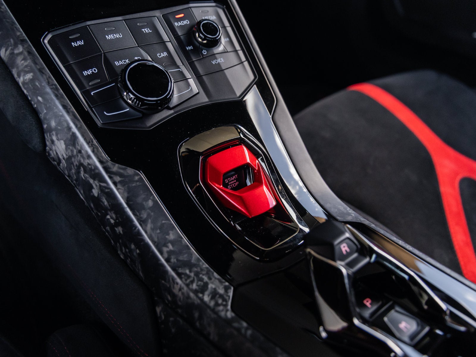 2019 Lamborghini Huracan Performante