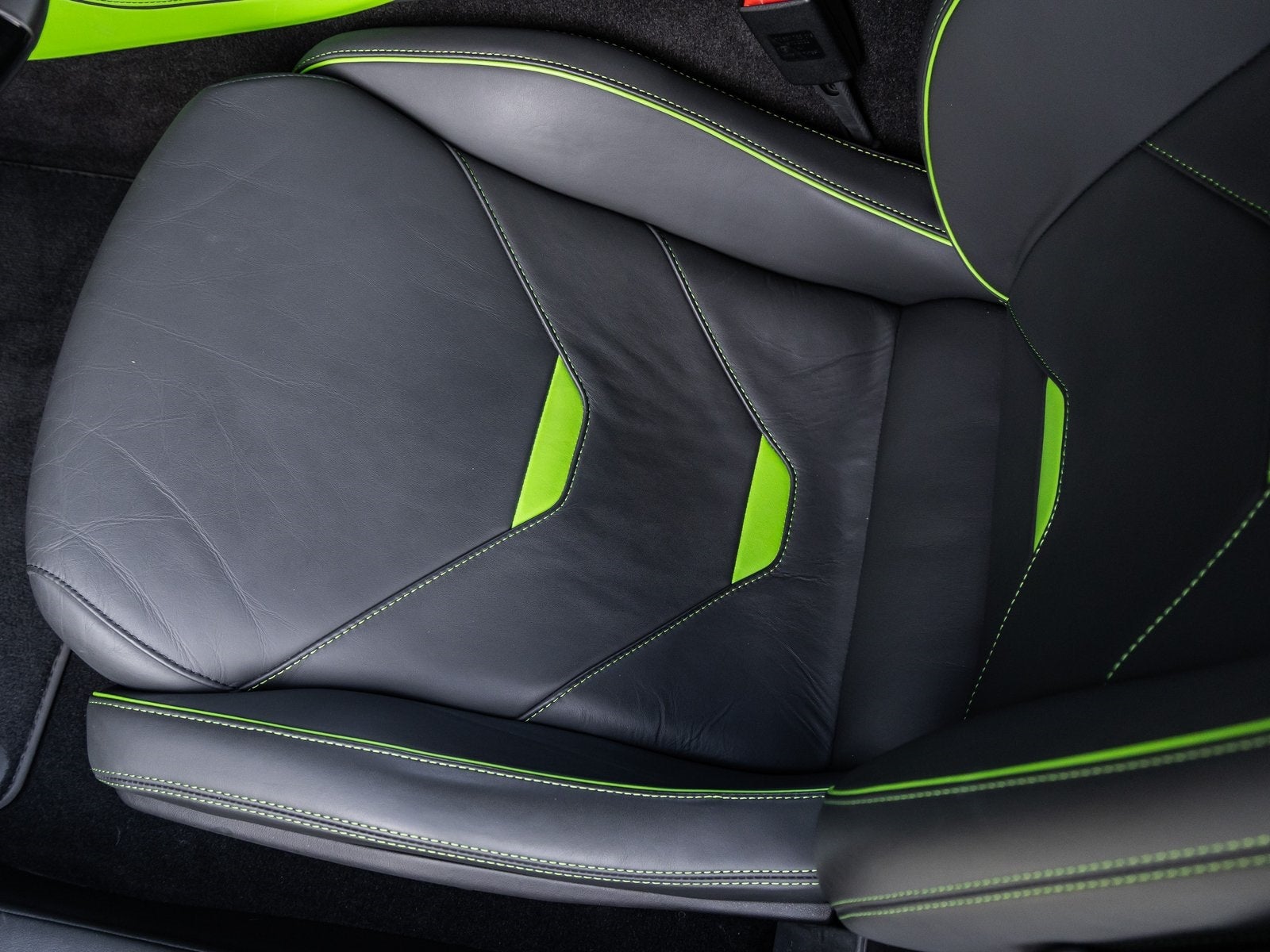 2023 Lamborghini Huracan EVO Base