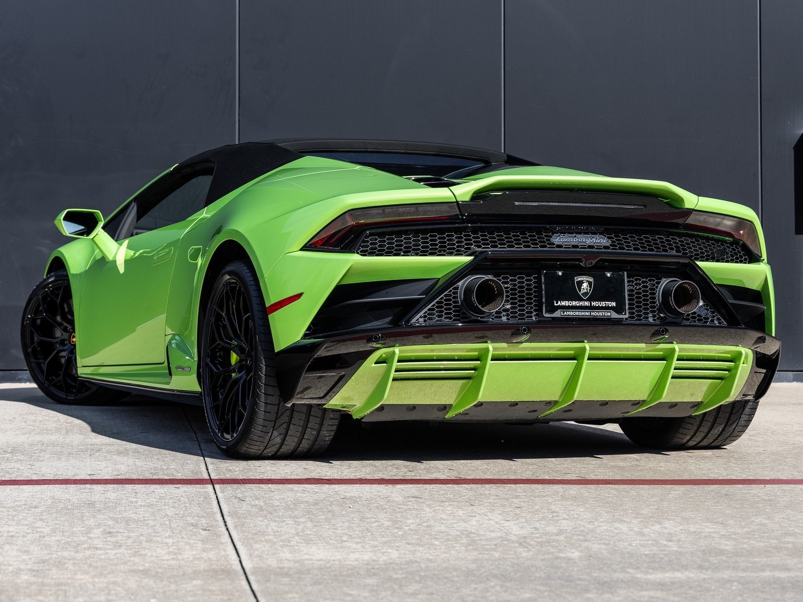 2023 Lamborghini Huracan EVO Base