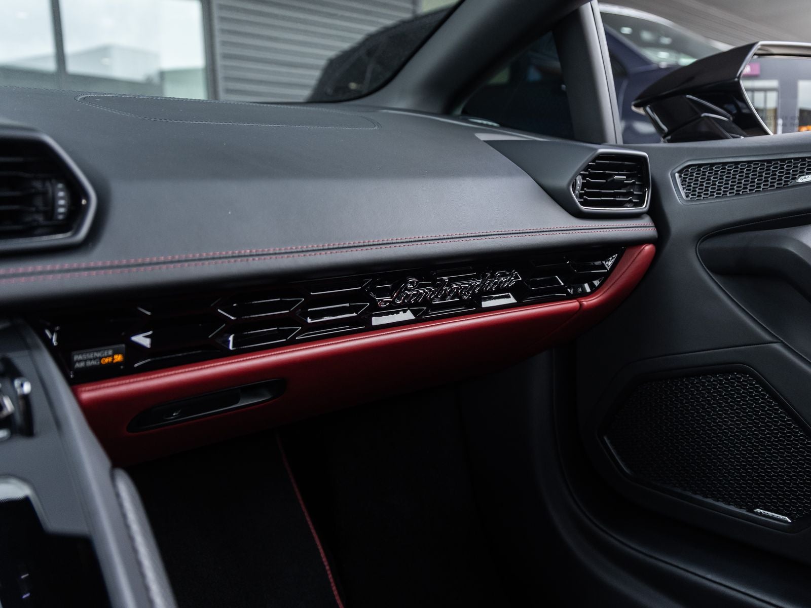 2020 Lamborghini Huracan EVO Base