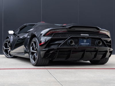 2020 Lamborghini Huracan EVO Base