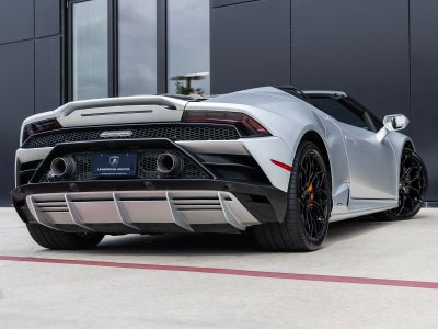 2023 Lamborghini Huracan EVO Base