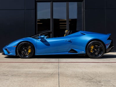 2020 Lamborghini Huracan EVO Base