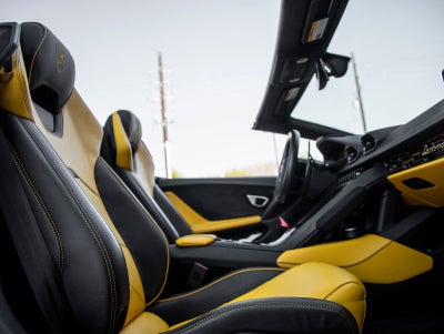 2020 Lamborghini Huracan EVO Base