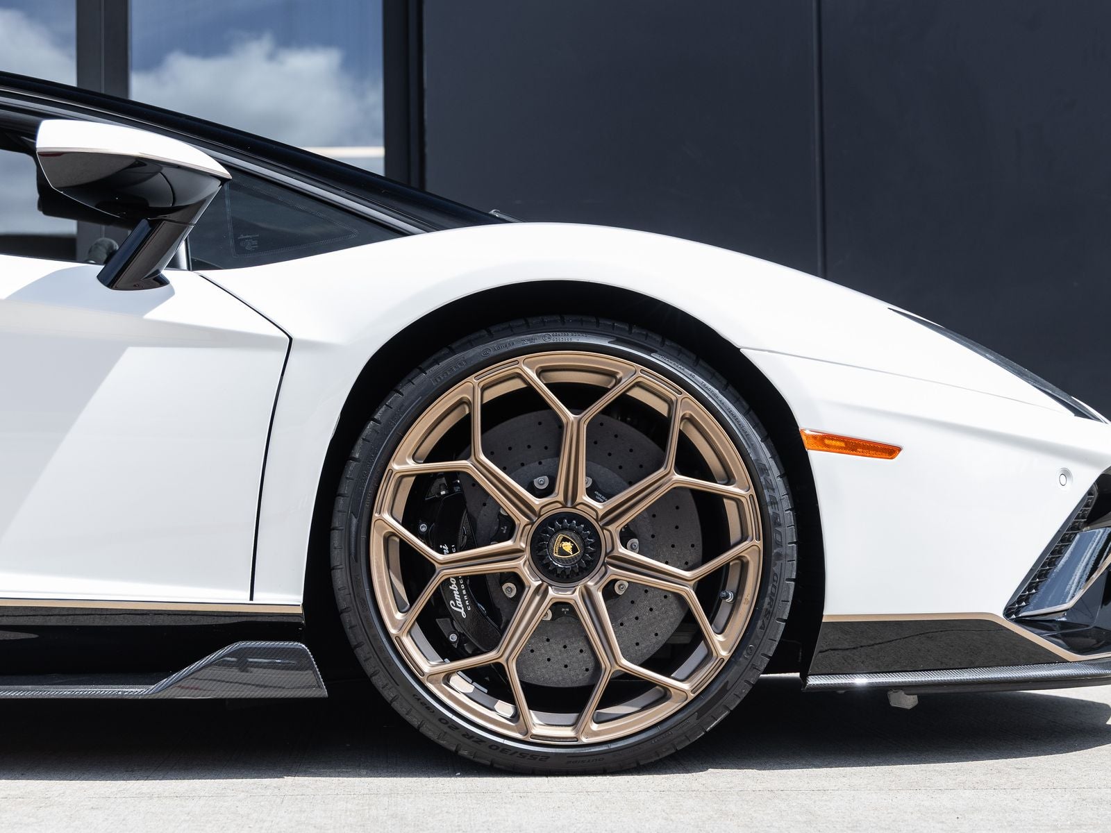 2022 Lamborghini Aventador LP 780-4 Ultimae
