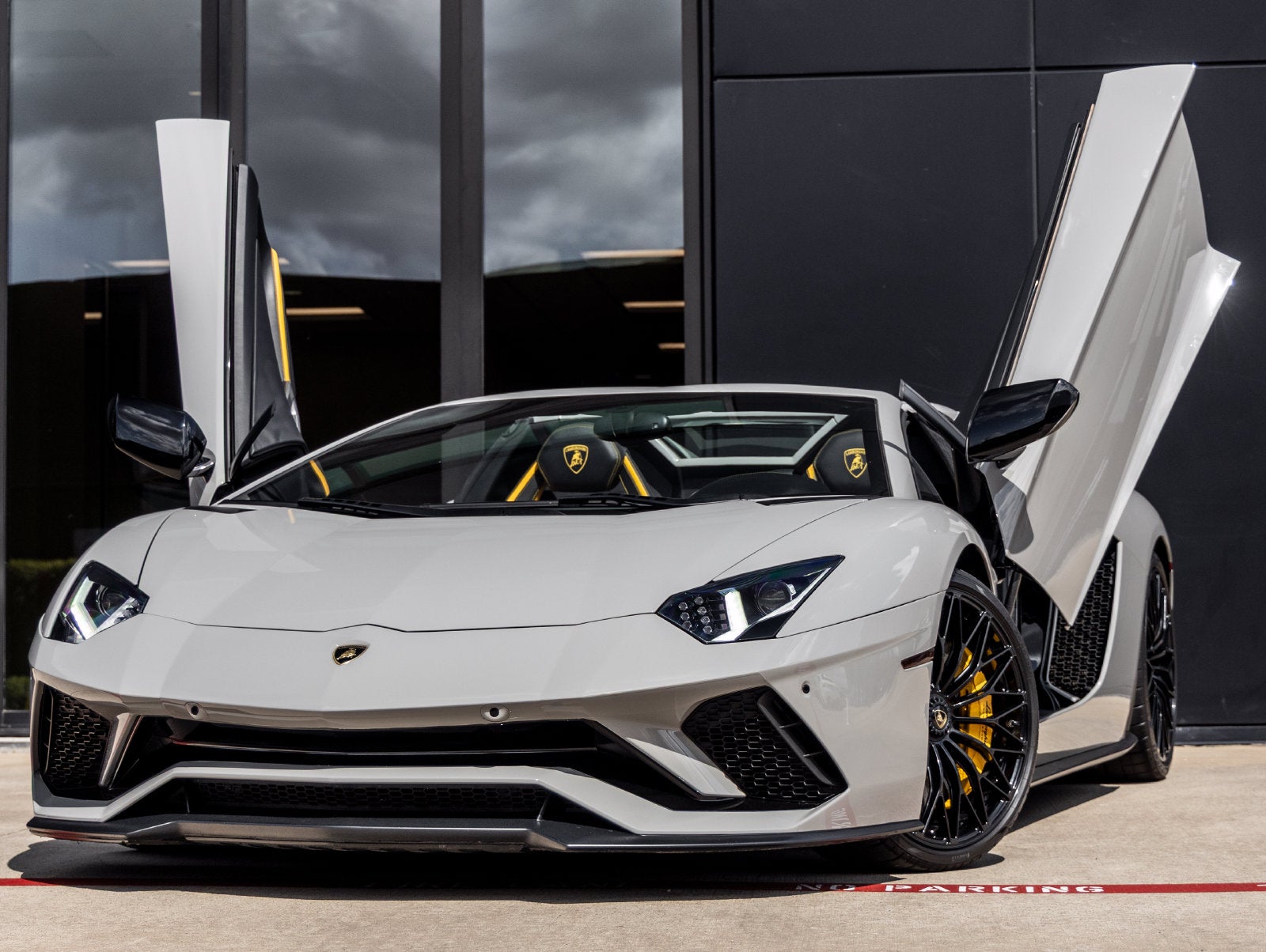 2019 Lamborghini Aventador S Base