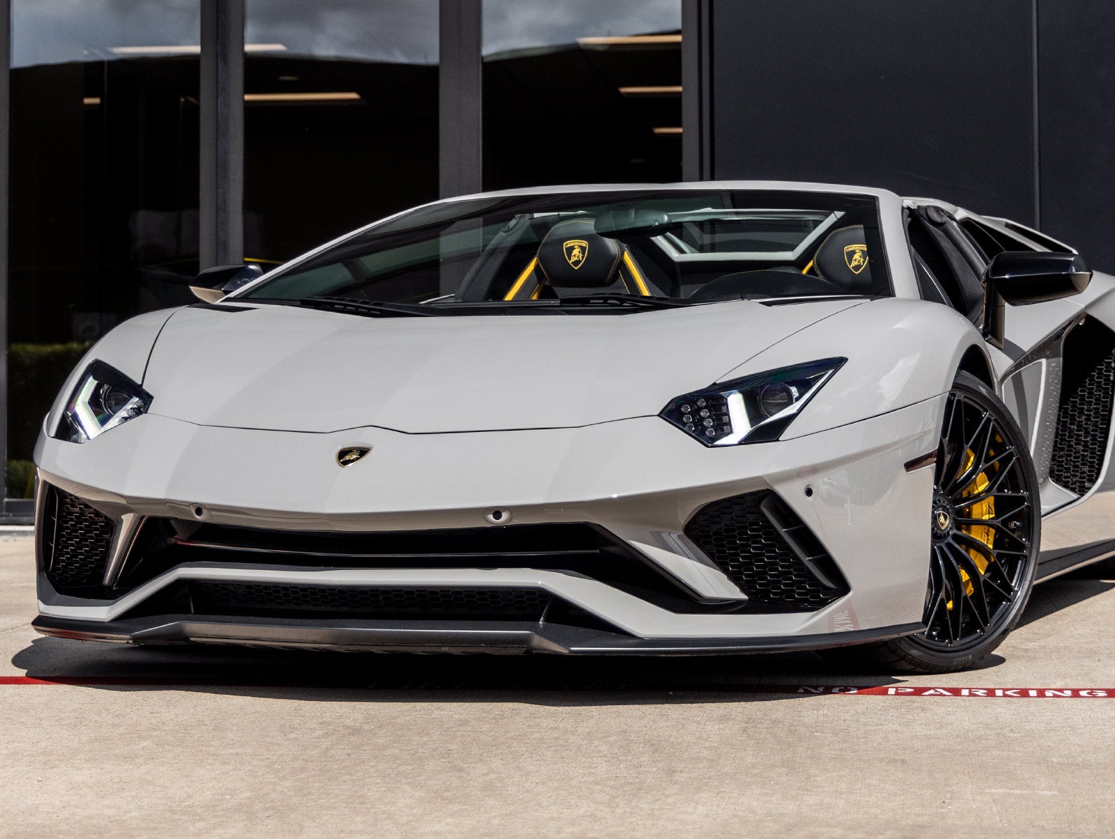 2019 Lamborghini Aventador S Base