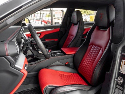 2019 Lamborghini Urus Base