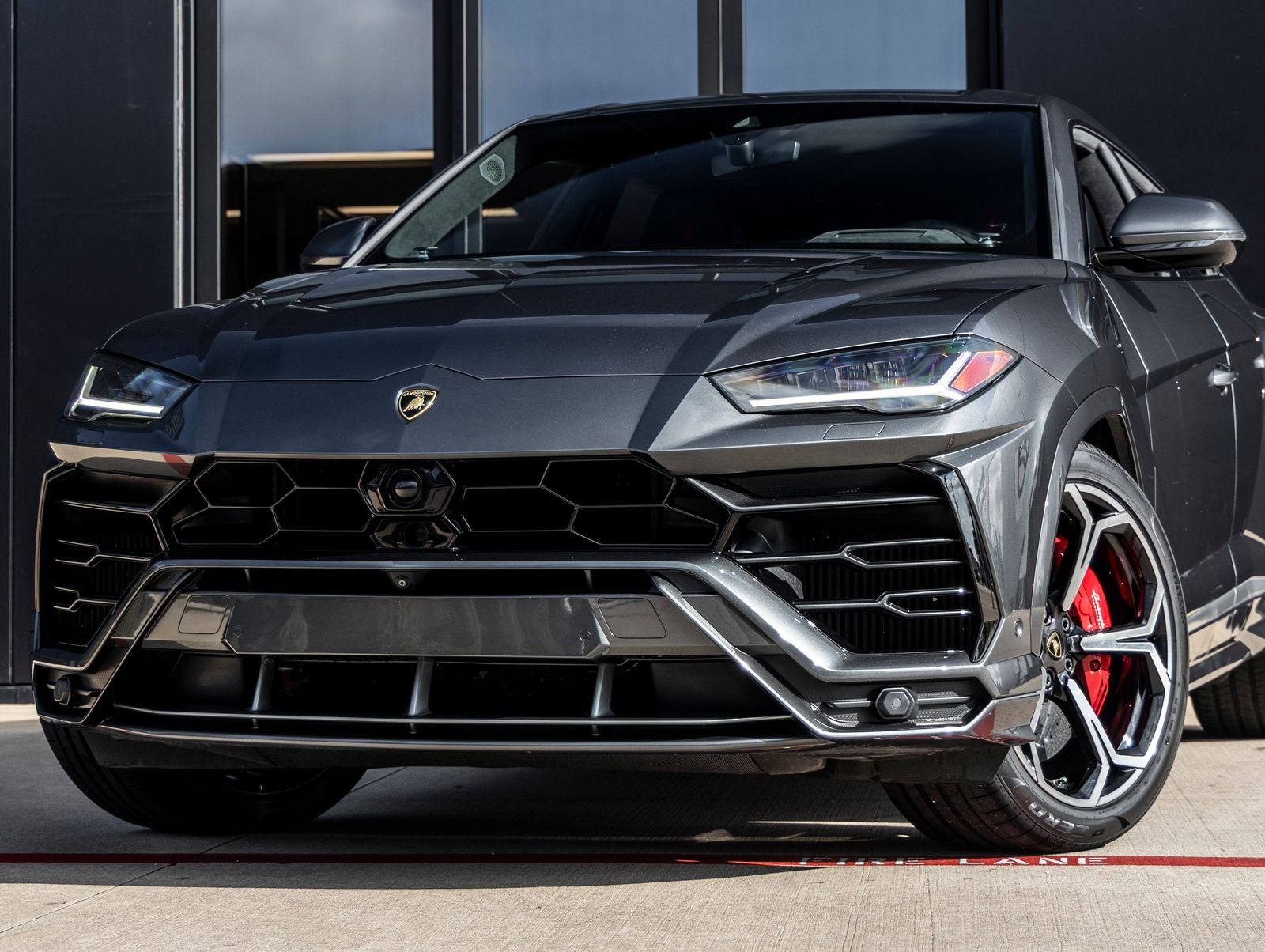 2019 Lamborghini Urus Base