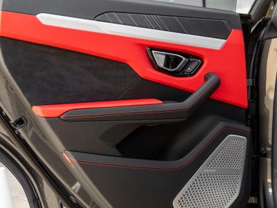 2019 Lamborghini Urus Base