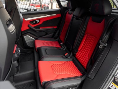 2019 Lamborghini Urus Base