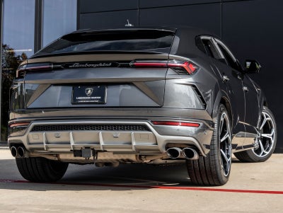 2019 Lamborghini Urus Base
