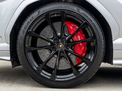 2020 Lamborghini Urus Base