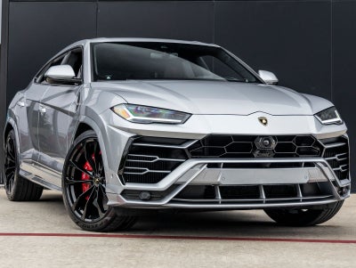 2020 Lamborghini Urus Base