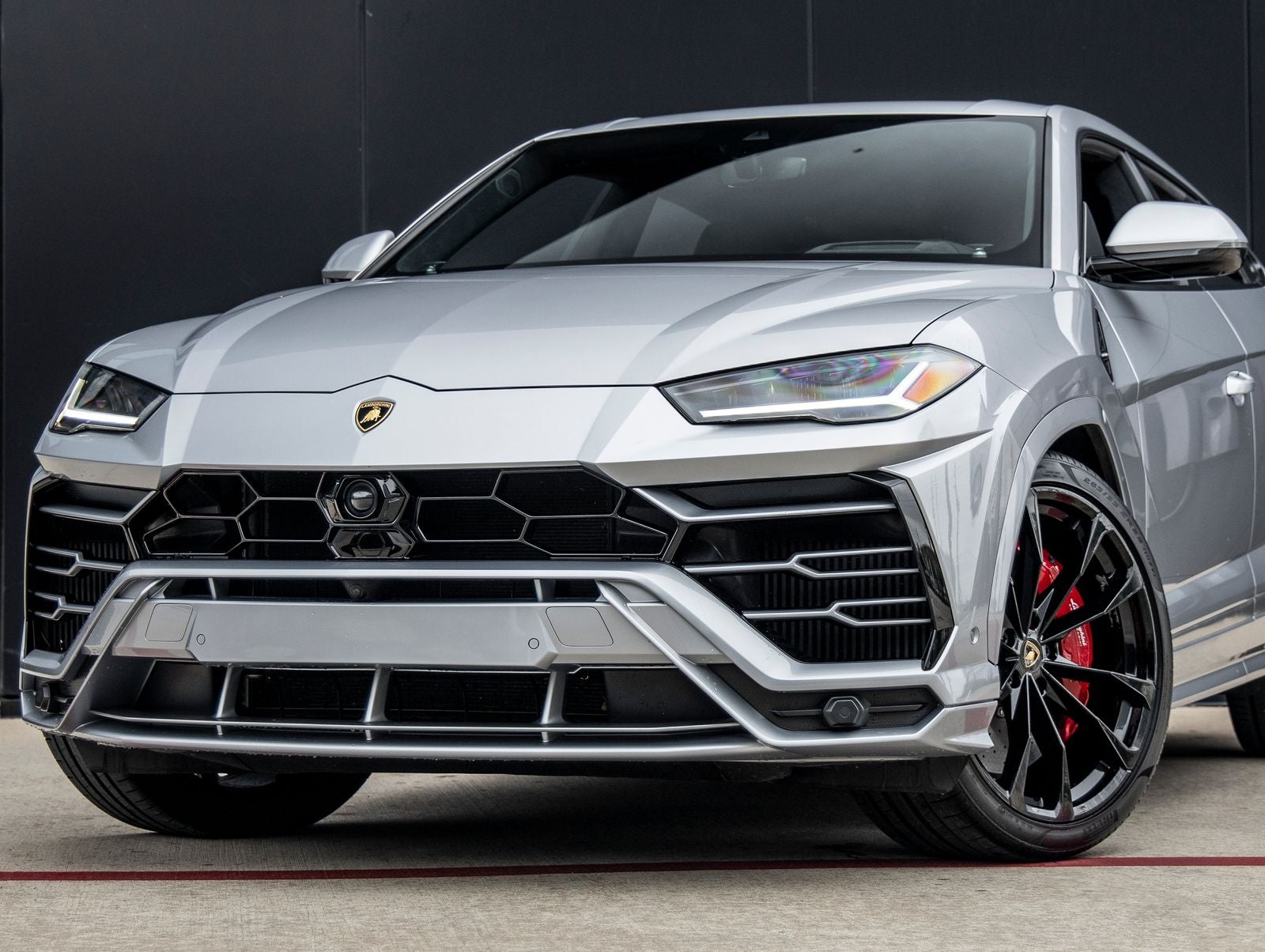 2020 Lamborghini Urus Base
