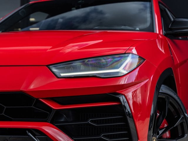 2022 Lamborghini Urus Base