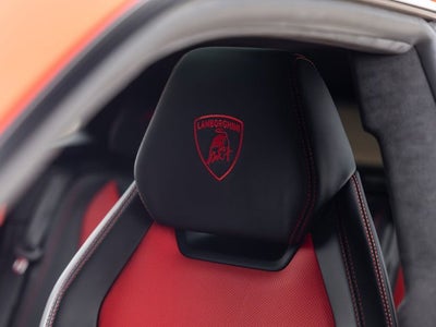 2022 Lamborghini Urus Base