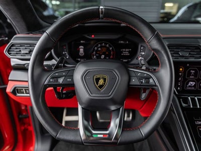 2022 Lamborghini Urus Base