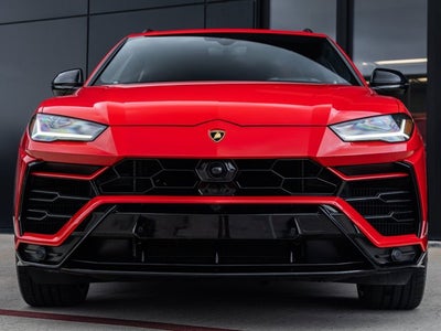 2022 Lamborghini Urus Base