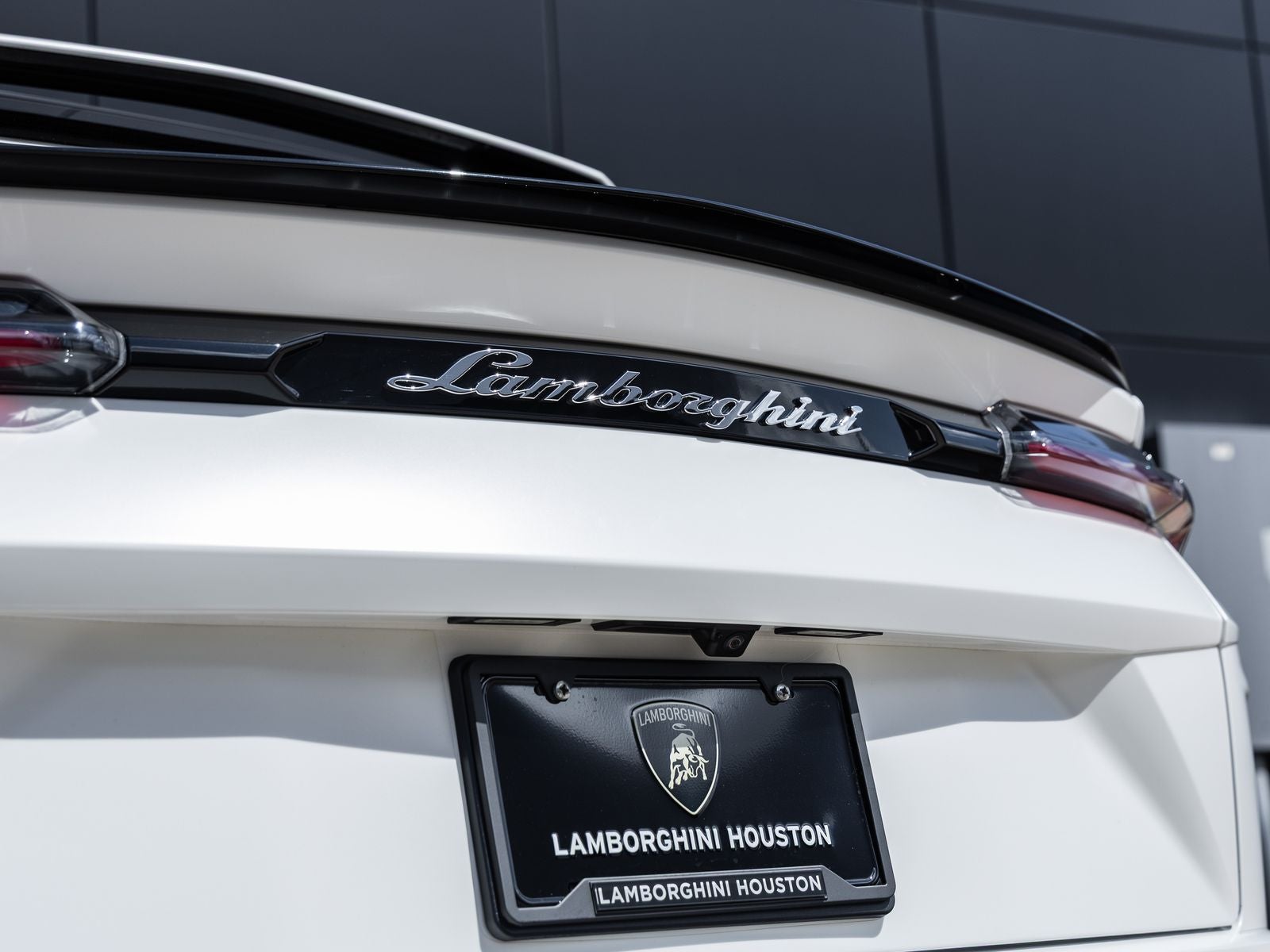 2022 Lamborghini Urus Base