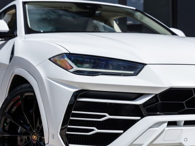 2022 Lamborghini Urus Base